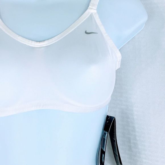 Nike Balance Deadstock White Sport Bra - Picture 2 of 13